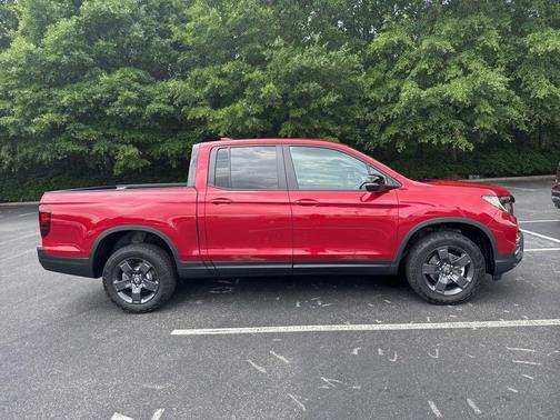 Radiant Red Metallic II 2026 Honda Ridgeline TrailSport