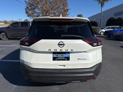 2021 Nissan Rogue SV