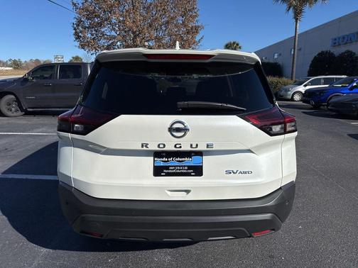 2021 Nissan Rogue SV