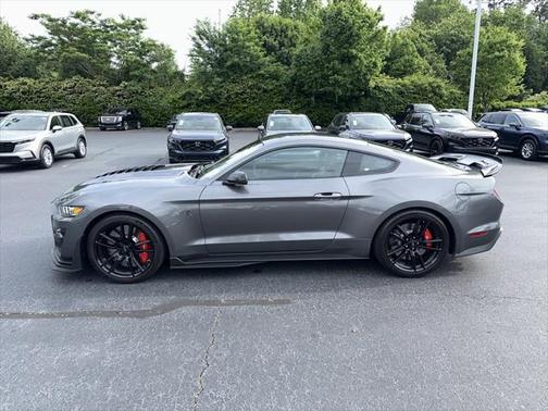 2021 Ford Shelby GT500 Base