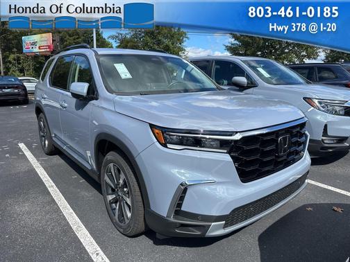 2025 Honda Pilot Touring 8-Passenger