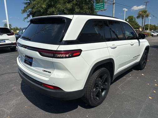 2023 Jeep Grand Cherokee Limited X