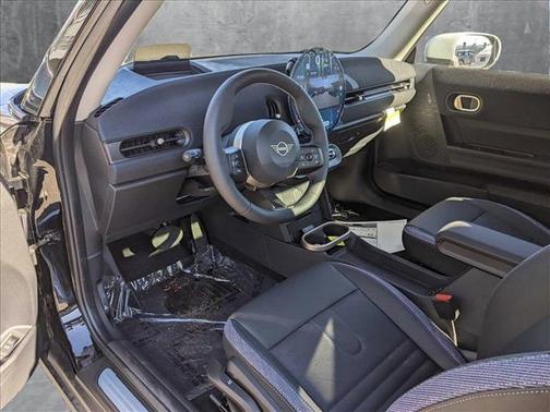 2025 MINI Hardtop Cooper