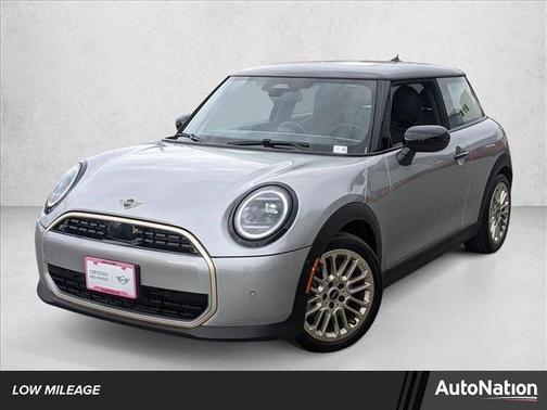 2025 MINI Hardtop Cooper