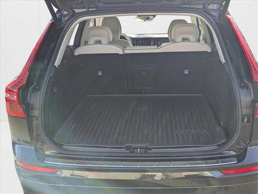 2019 Volvo XC60 T6 Momentum