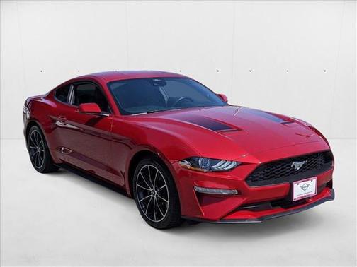 2022 Ford Mustang EcoBoost