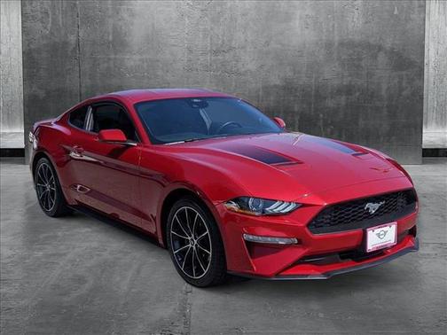 2022 Ford Mustang EcoBoost