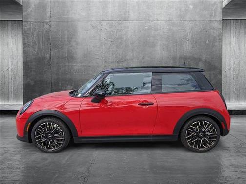 2025 MINI Hardtop Cooper