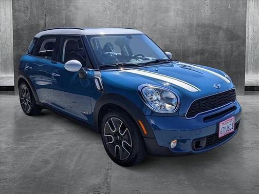 2012 MINI Cooper S Countryman Base