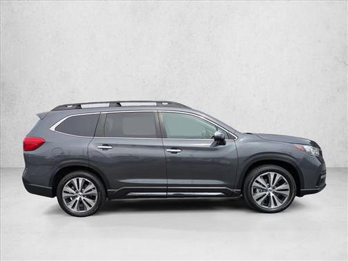 Magnetite Gray Metallic 2022 Subaru Ascent Touring 7-Passenger