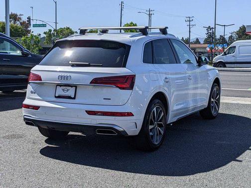 2023 Audi Q5 45 S line Premium Plus