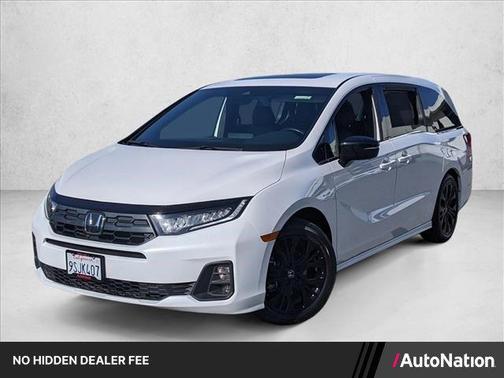 Platinum White Pearl 2025 Honda Odyssey Sport-L