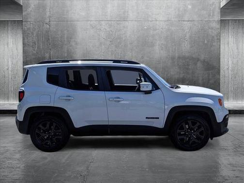 2017 Jeep Renegade Altitude