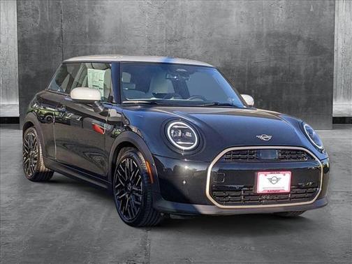 2025 MINI Hardtop Cooper
