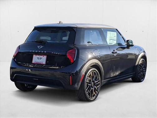 2025 MINI Hardtop Cooper