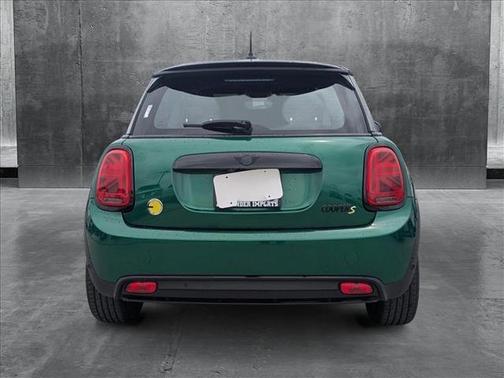 2022 MINI Hardtop Cooper S