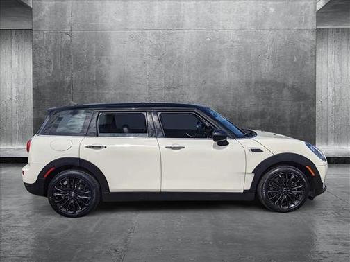 2017 MINI Clubman Cooper