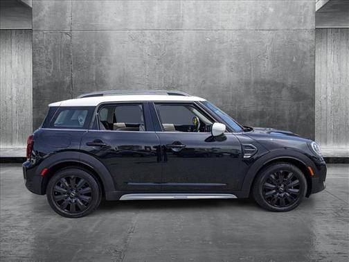 2023 MINI Countryman Cooper