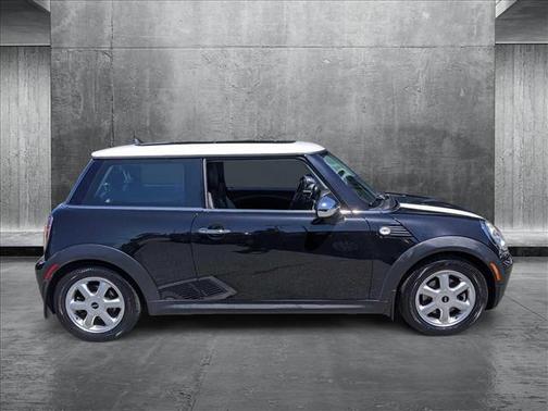 2009 MINI Cooper Base