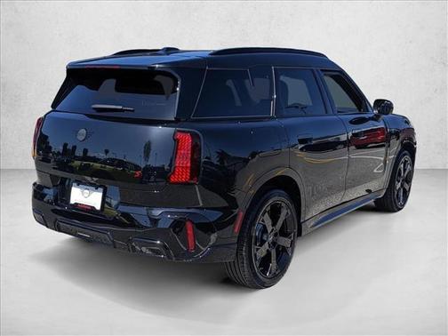 Midnight Black II Metallic 2026 MINI Countryman Cooper S ALL4