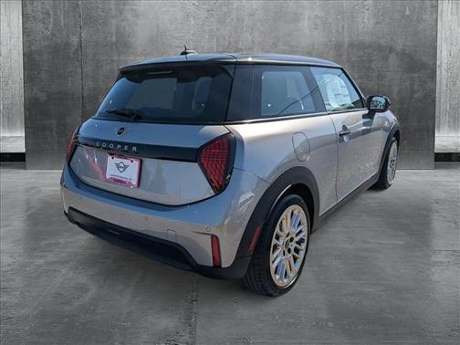 2025 MINI Hardtop Cooper
