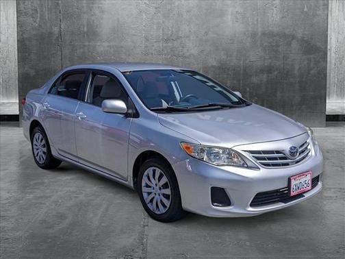 2013 Toyota Corolla LE