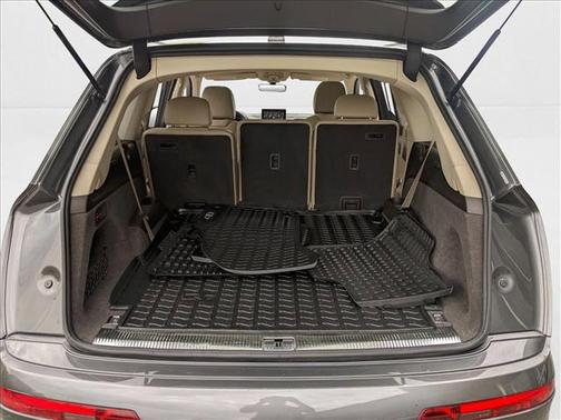 2019 Audi Q7 55 Prestige