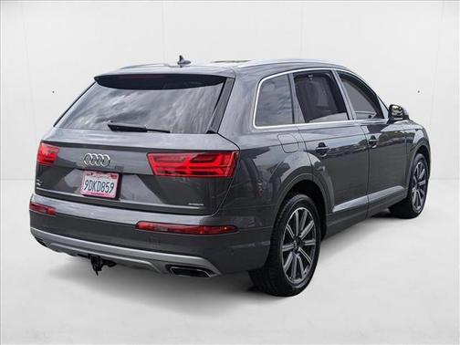 2019 Audi Q7 55 Prestige