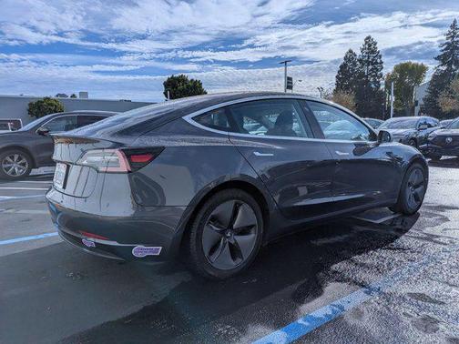 2018 Tesla Model 3 Mid Range