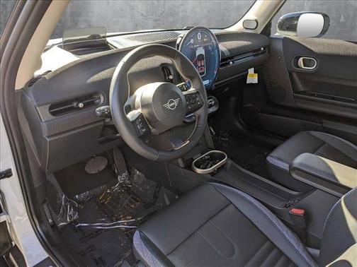 2025 MINI Hardtop Cooper