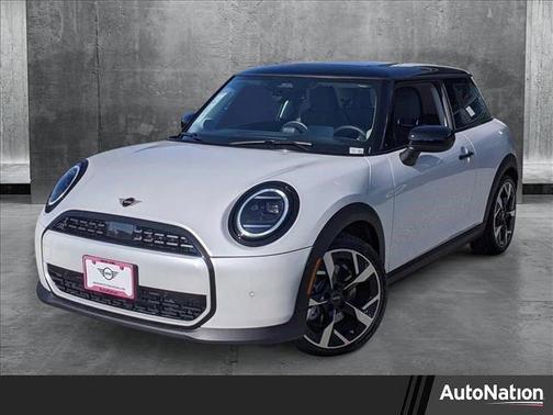 2025 MINI Hardtop Cooper