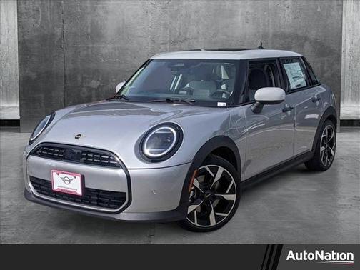 2025 MINI Hardtop Cooper