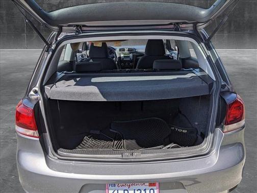 2010 Volkswagen Golf 2-Door