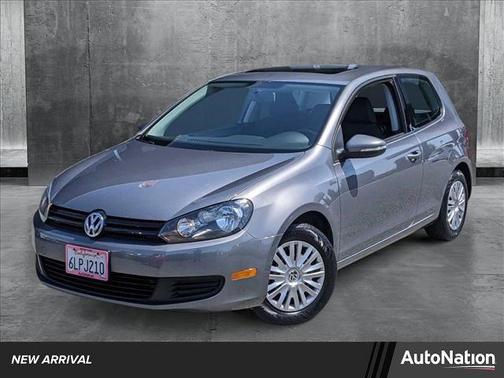 2010 Volkswagen Golf 2-Door