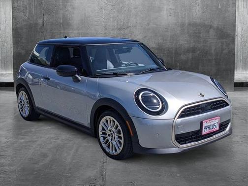2025 MINI Hardtop Cooper