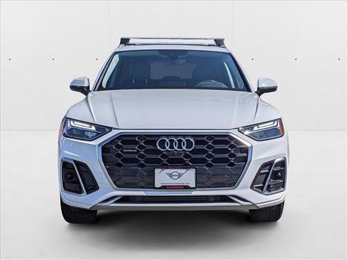 White 2023 Audi Q5 45 S line Premium Plus