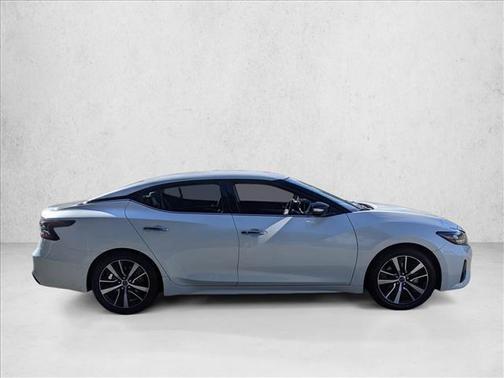 2023 Nissan Maxima SV Xtronic CVT