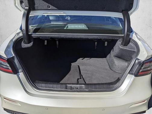 2023 Nissan Maxima SV Xtronic CVT