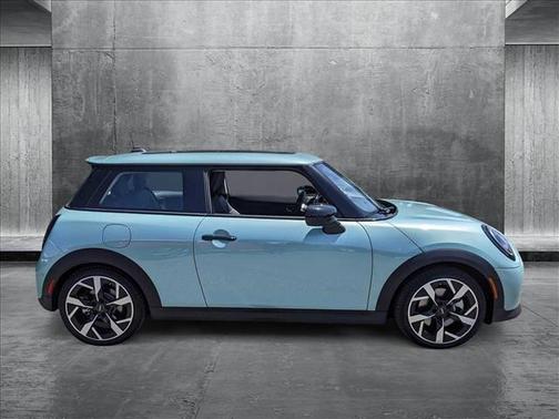 2025 MINI Hardtop Cooper S