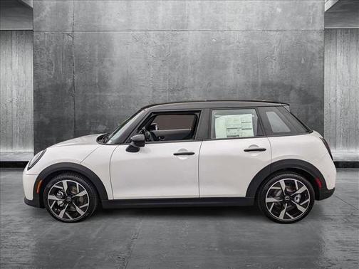 2025 MINI Hardtop Cooper