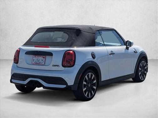 Nanuq White Metallic 2024 MINI Convertible Cooper S