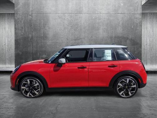 2025 MINI Hardtop Cooper