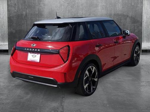 2025 MINI Hardtop Cooper
