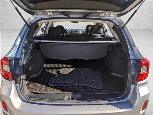 2017 Subaru Outback 2.5i