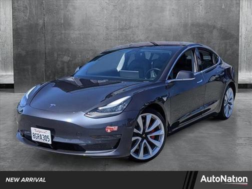 2018 Tesla Model 3 Performance