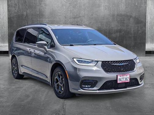 2021 Chrysler Pacifica Hybrid Limited