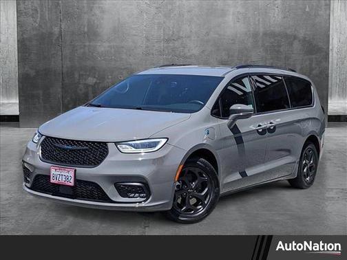 2021 Chrysler Pacifica Hybrid Limited