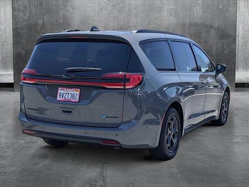 2021 Chrysler Pacifica Hybrid Limited