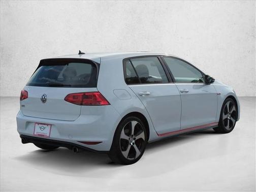 2015 Volkswagen Golf GTI 2.0T S 4-Door