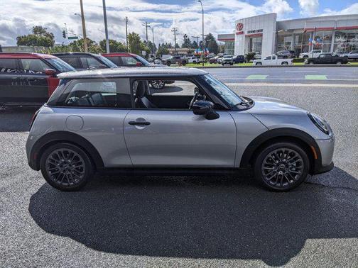 2025 MINI Hardtop Cooper S